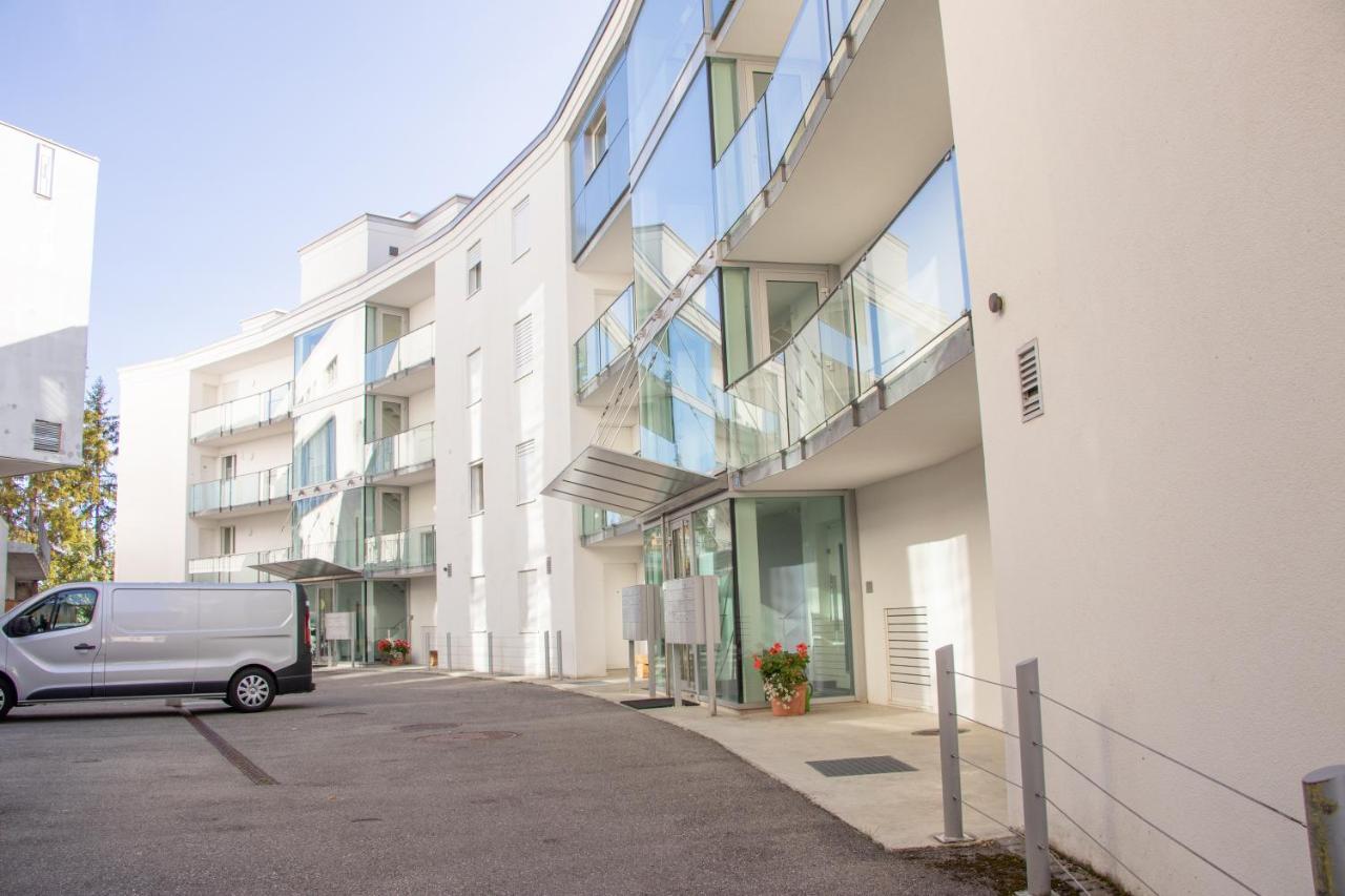 Viktoria B32 By Arosa Holiday Exterior photo